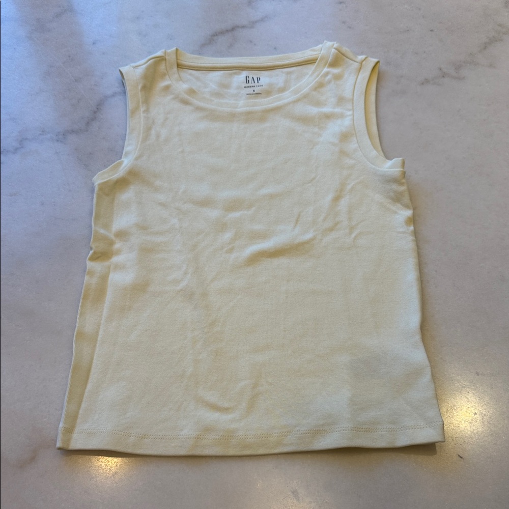 NWOT GAP custard yellow Women's Tank Top